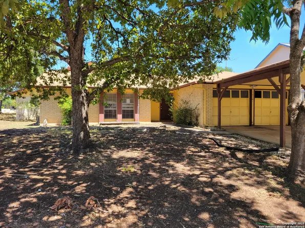 7014 Gary Player St., San Antonio, TX 78240