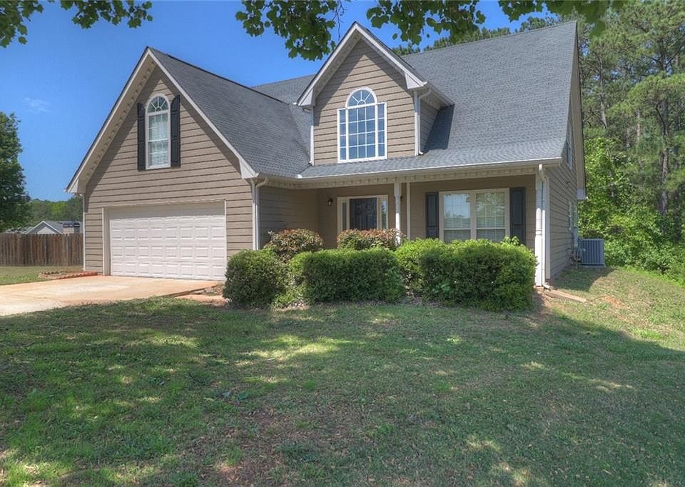1st image of 570 Peachtree Parc Ct