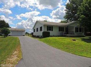 69625 Garver Lake Rd, Edwardsburg, MI 49112