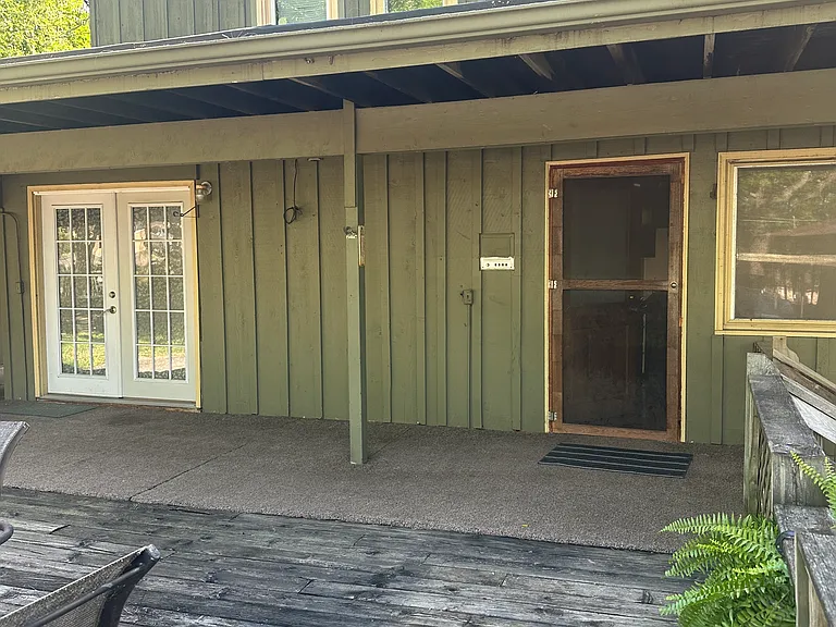 723 Linden Ave #2 — Photo 3