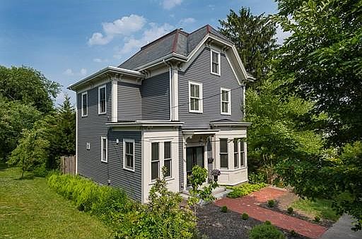 1st image of 136 Winthrop Ave