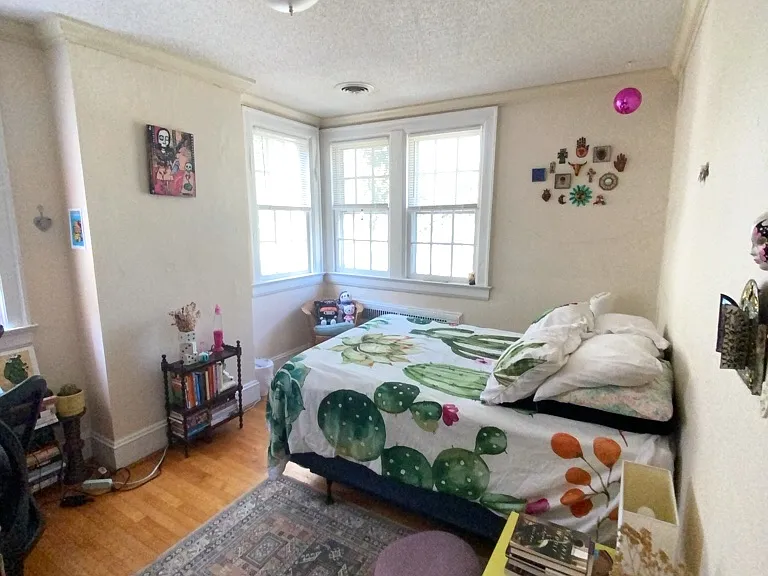 1013 Dacian Ave #1 — Photo 4