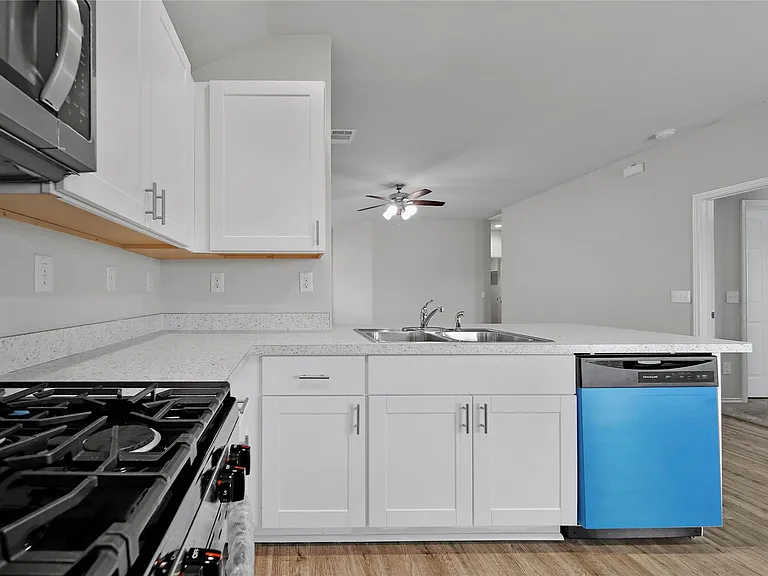 3602 Conquest Cir — Photo 7
