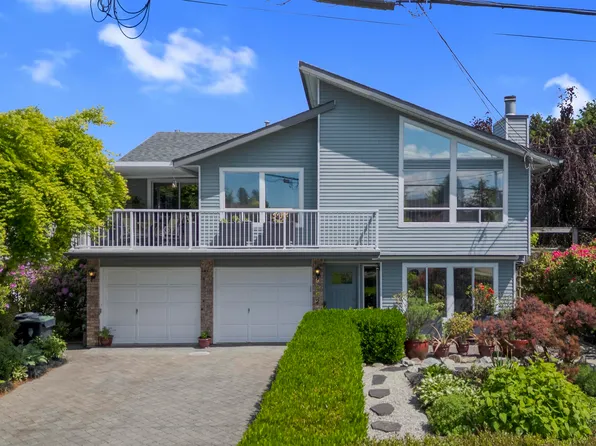 9262 213th St, Langley, BC V1M 1L2