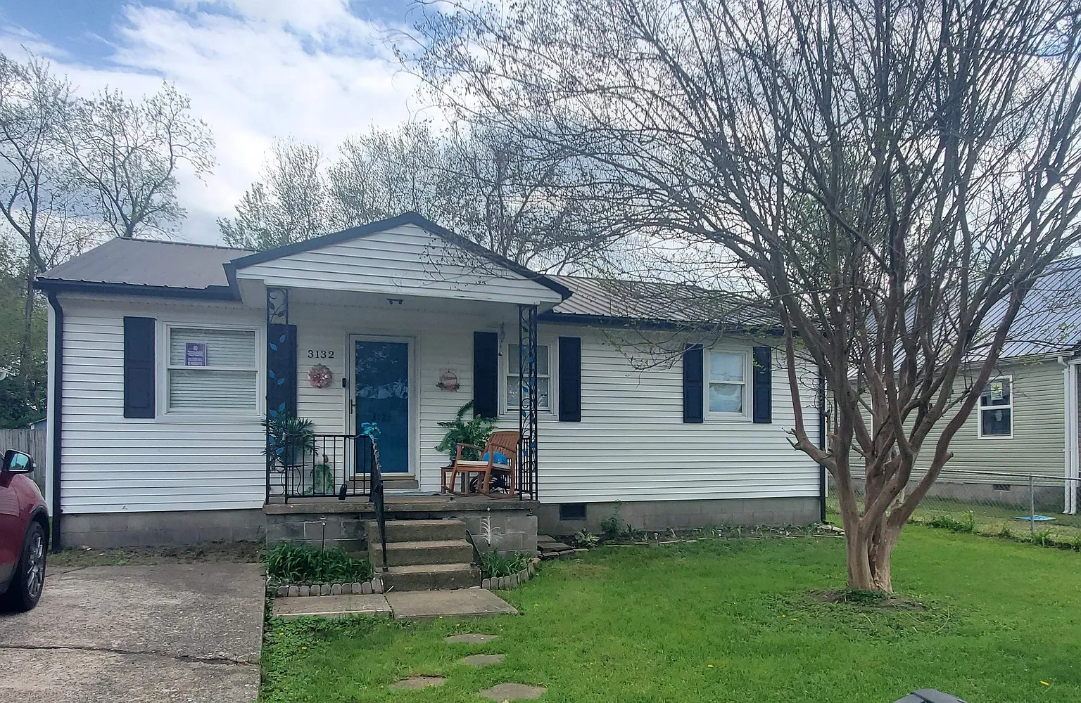 3132 Mason St photo 1