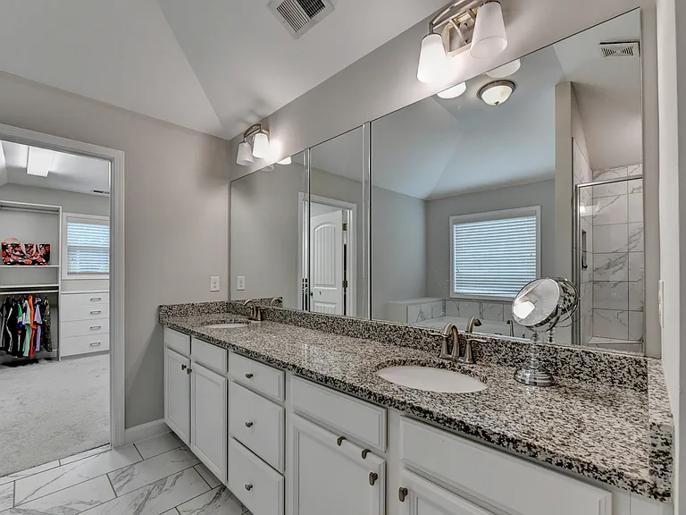 6035 Ashborough Park — Photo 22