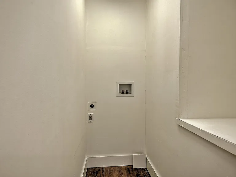 403 Silver Lake Rd — Photo 38