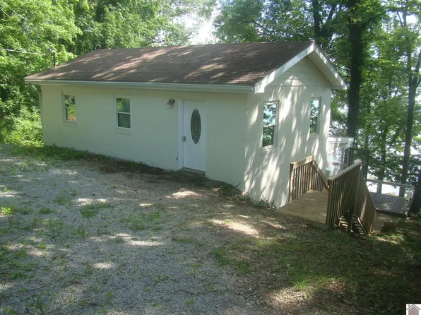 393 Lake Vista Dr, Cadiz, KY 42211