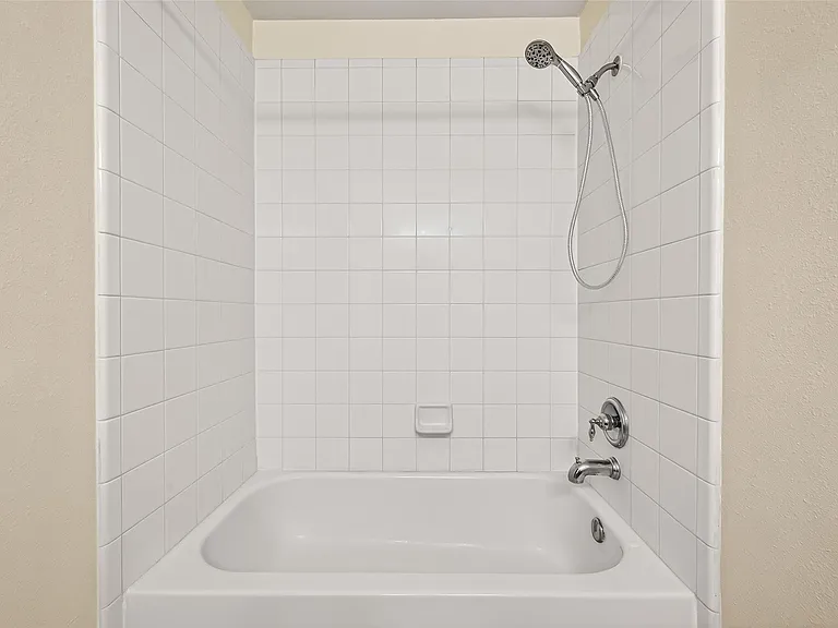 2510 Fox Water Dr — Photo 19