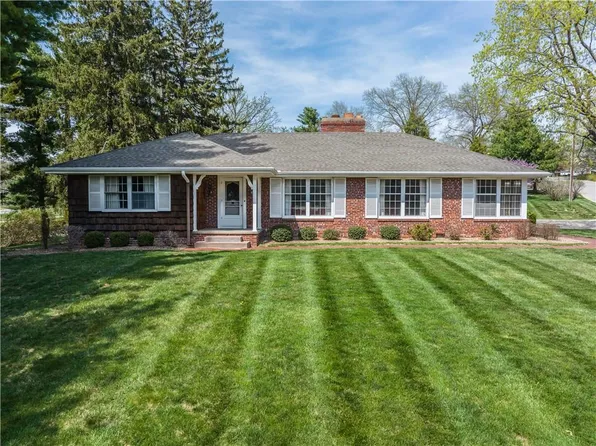 2200 Northeast Pkwy, Saint Joseph, MO 64506