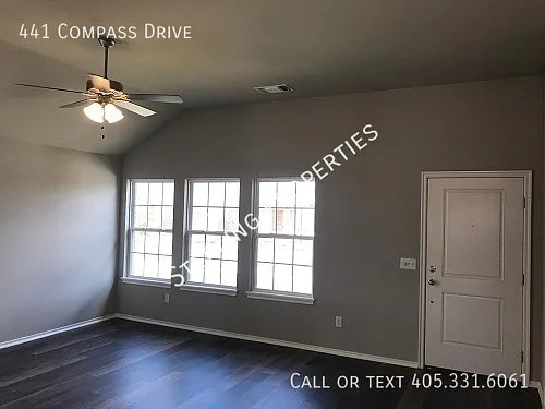 441 Compass Dr — Photo 6