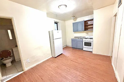 333 E 150th St #31 Photo 1