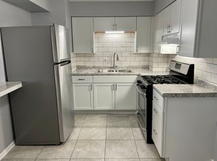 4310 W North Ave APT 6, Stone Park, IL