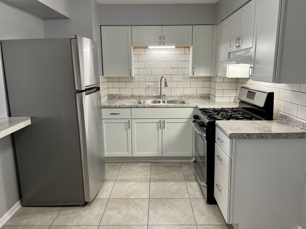4310 W North Ave APT 6