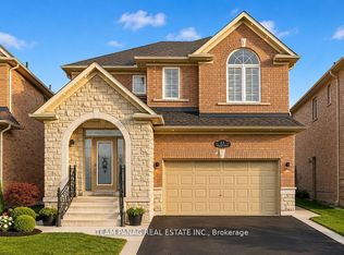11 Powell Dr, Brampton, ON L6R0K9