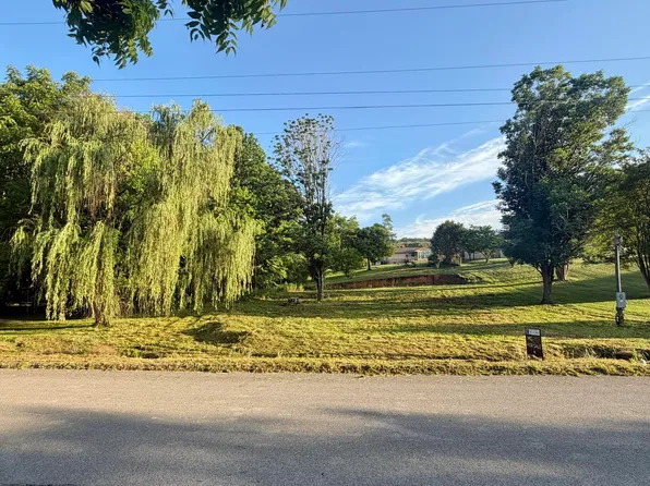 520 Pimlico Dr, Seymour, TN 37865