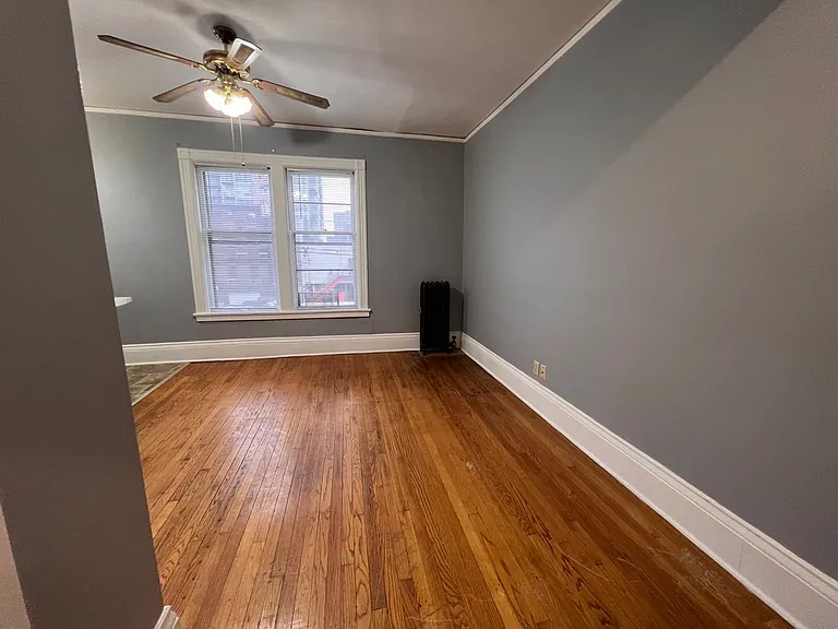 1830 N Oakland Ave — Photo 21