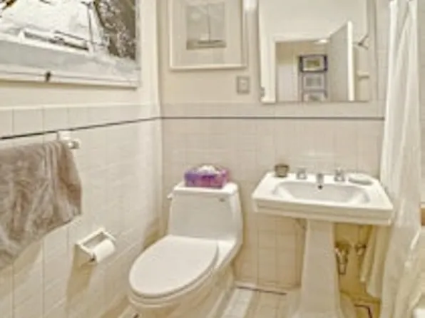 444 East 75th Street 1C image 6 of 6