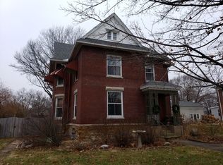 807 Avenue B, Sterling, IL 61081