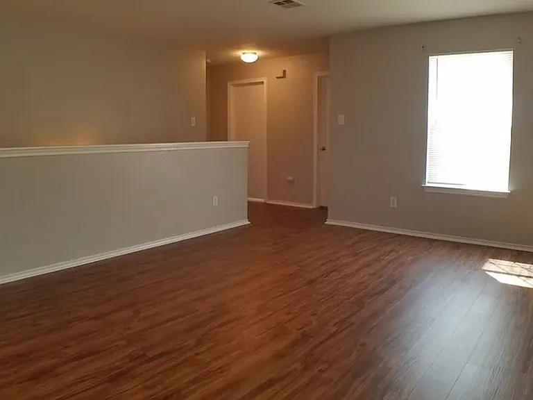 6713 Panda Royle Dr — Photo 5