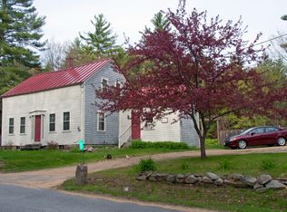 31 Freeman Hall Rd, Nottingham, NH 03290