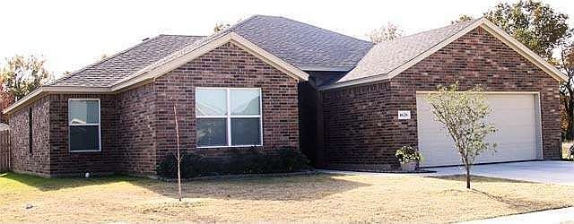 1st image of 4620 Lakeshore Dr