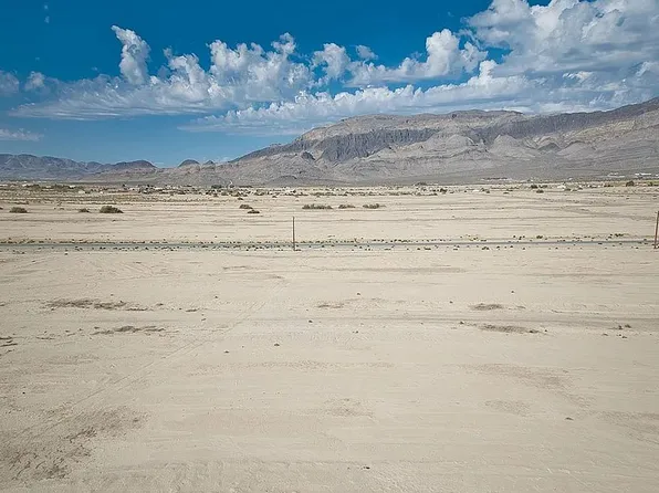 5821 N Imperial Pl, Pahrump, NV 89060