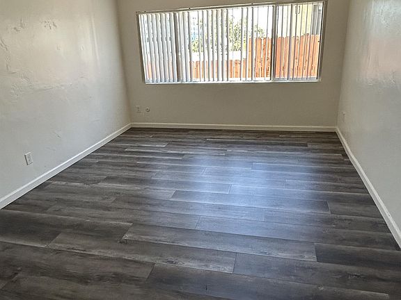 4th image of 4330 52nd St #6