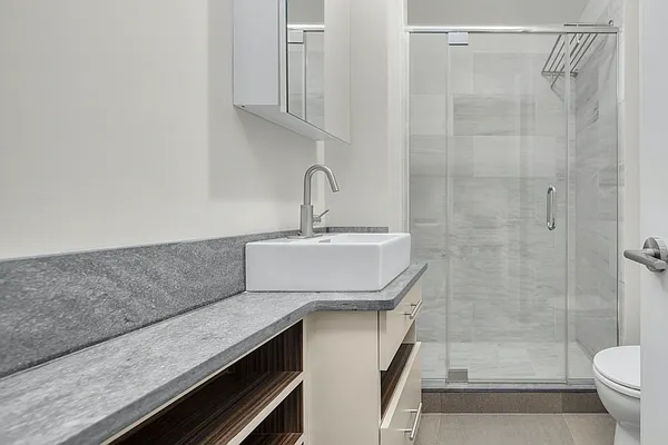 Rented by Corigin Management | media 15