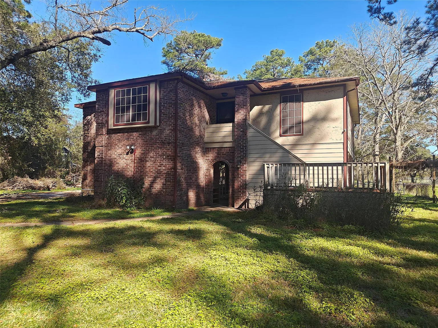 3 bed, 2.5 bath, 1917 sqft, $2,490 — Photo 1
