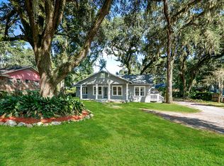 7057 Oakwood Dr, Jacksonville, FL 32211