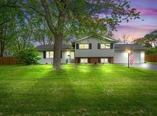 400 67th Ct, Downers Grove, IL 60516