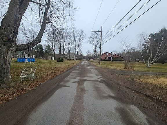 5th image of 91 Greenwood Rd