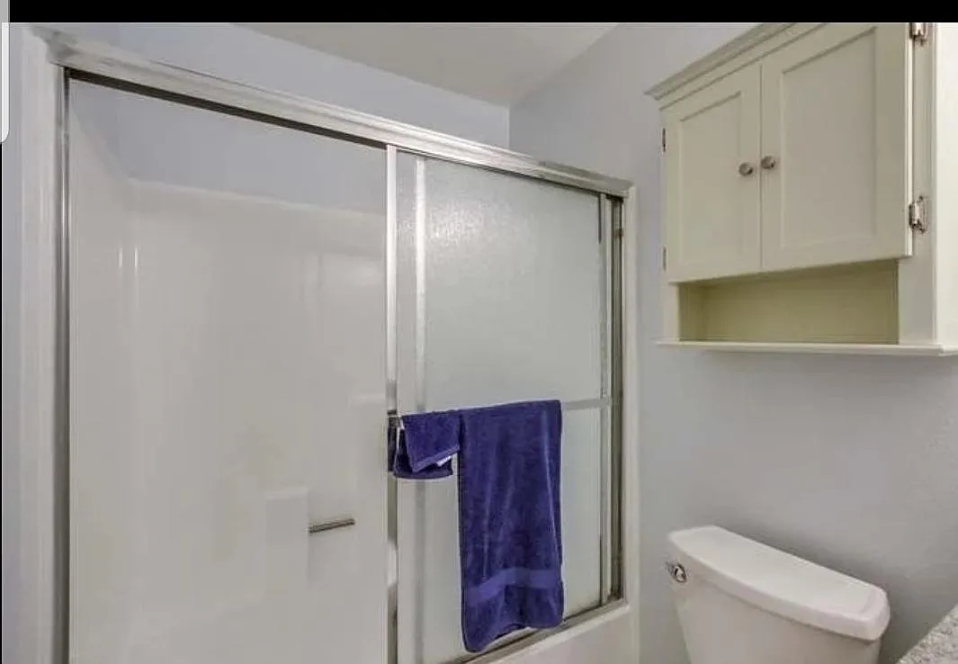 3 bed, 1150 sqft, $900 — Photo 3
