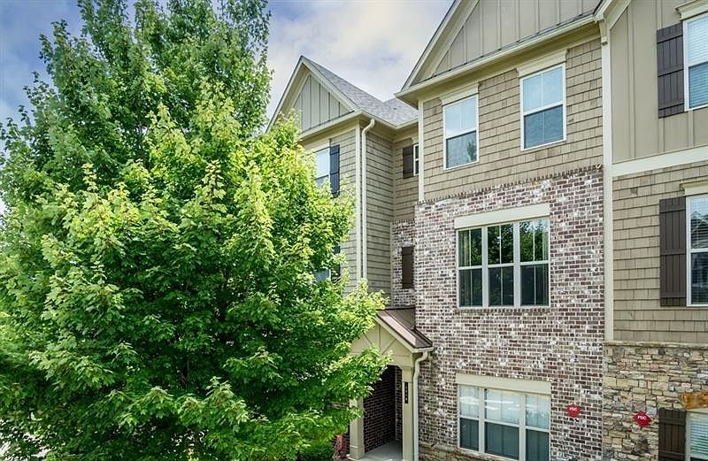 1st image of 1216 Poston Pl SE