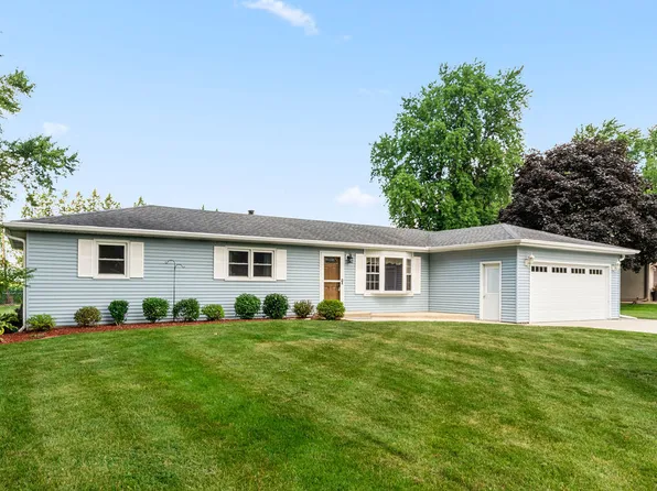 1334 N Terrace Ave, Kankakee, IL 60901