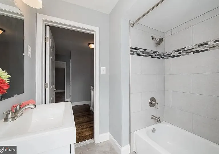 1224 Winston Ave — Photo 21