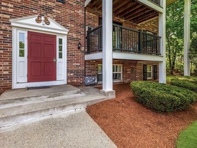 14 Walker Rd APT 6, North Andover, MA, 01845