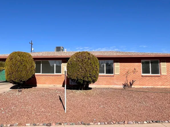 6801 E Nelson Dr, Tucson, AZ 85730