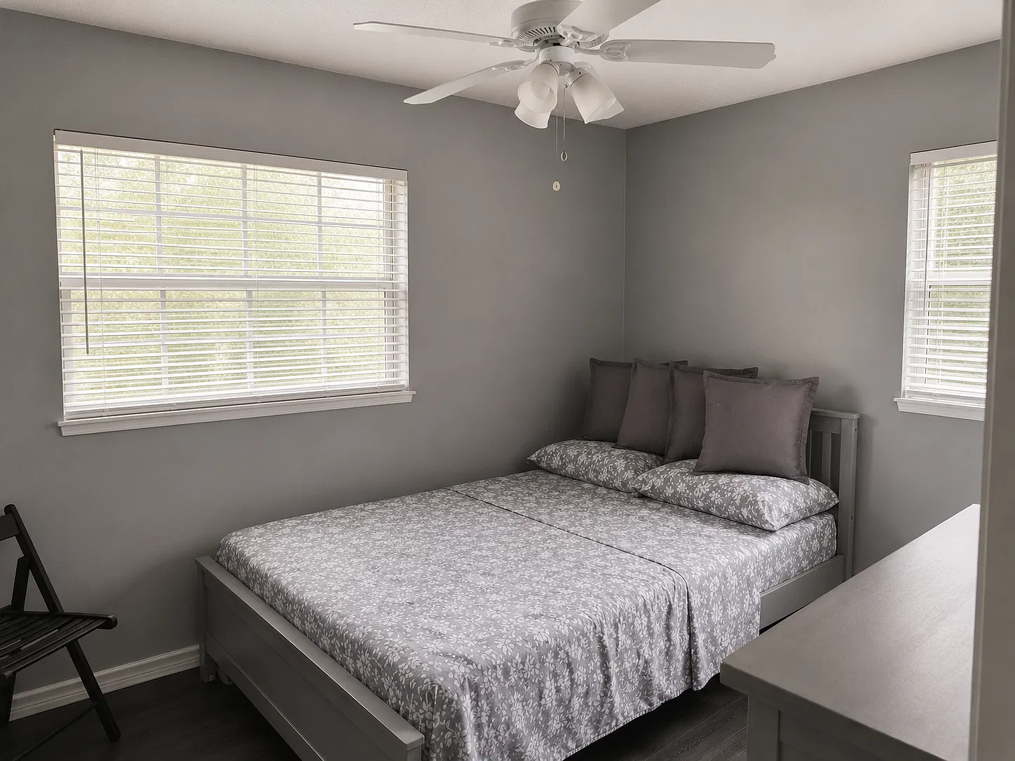 4 bed, 1.5 bath, 1456 sqft, $2,000 — Photo 3