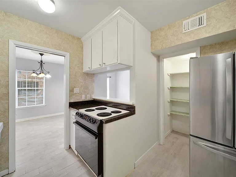 2822 Briarhurst Dr #45 — Photo 24