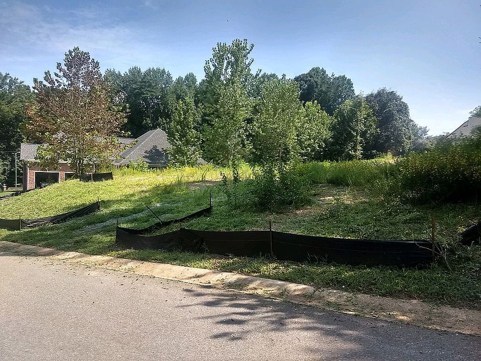 1st image of 1011 Marguerite Dr