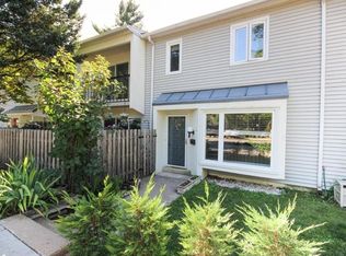 2010 E Chelsea Cir, Newtown Square, PA