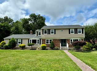 25 W Meadow Rd, Hamden, CT 06518