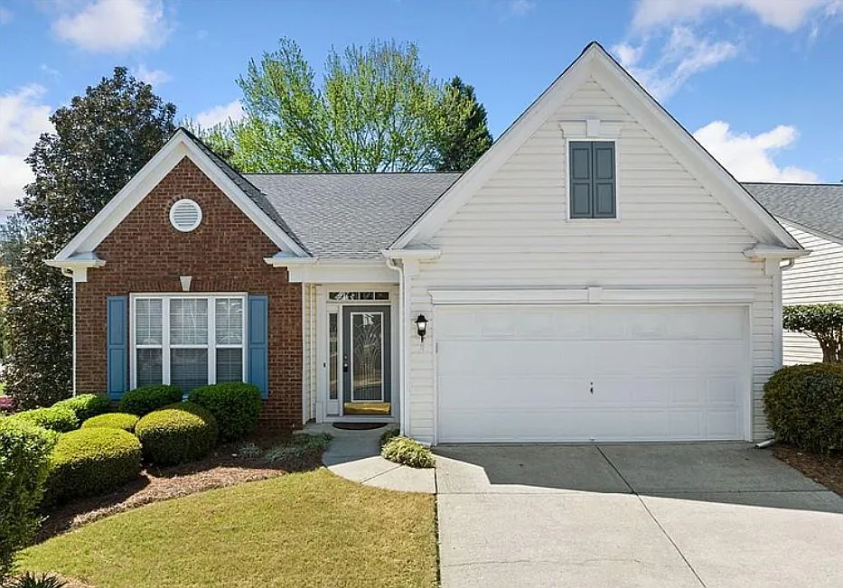 1st image of 4285 Prince Charles Dr