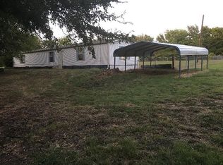 3988 Fm 100, Honey Grove, TX 75446