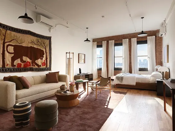 239 Banker Street image 1 of 6