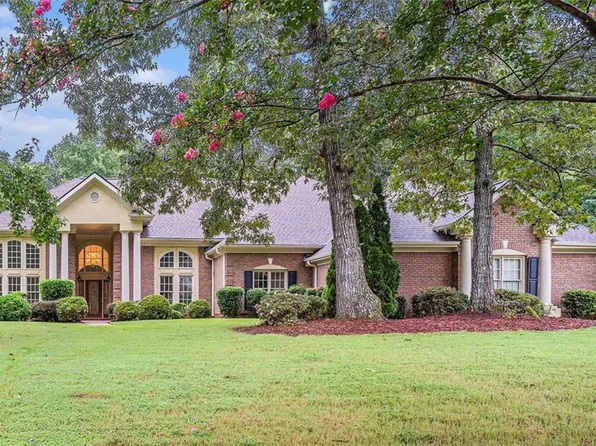 205 Asante Dr, Ellenwood, GA 30294