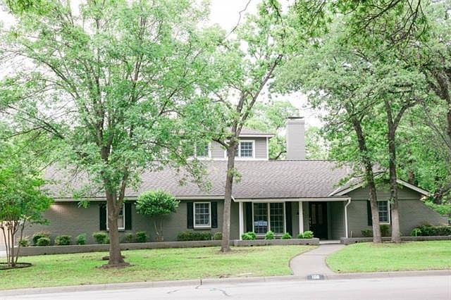 1st image of 106 Trailwood Dr