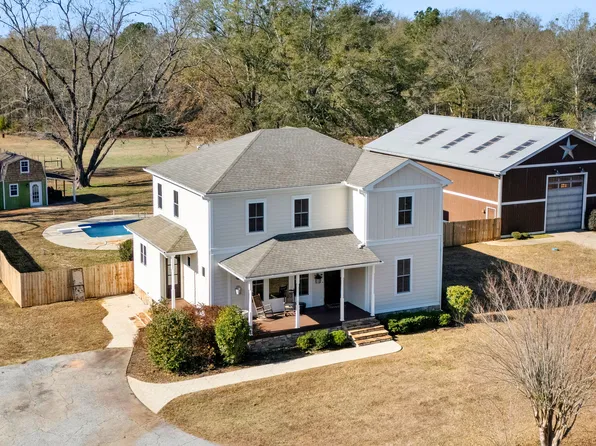 371 Milner St, Meansville, GA 30256